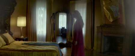 Неоновый демон (2016)