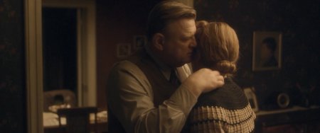 Одни в Берлине (2016)